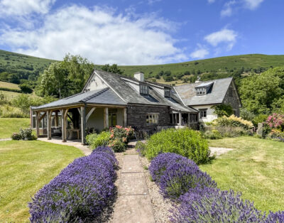 Rent Hillside Farmhouse United Kingdom