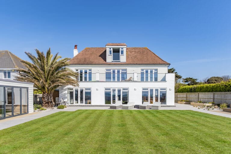 Rent Seafront Haven United Kingdom
