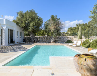 Rent Trullo Celeste Italy