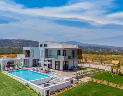 Rent Villa Adelianos Greece