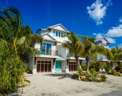 Rent Villa Amberjack United States