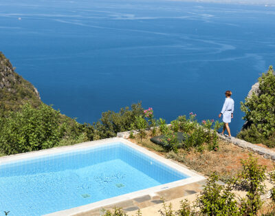 Rent Villa Atherina Greece