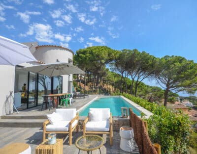 Rent Villa Casals Spain