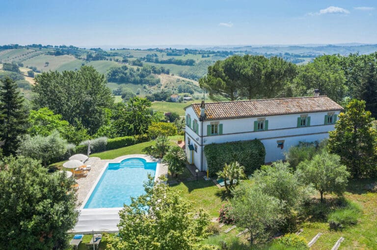 Rent Villa Corinaldo Italy