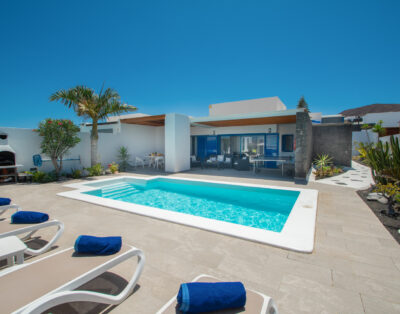 Rent Villa Noruega Spain