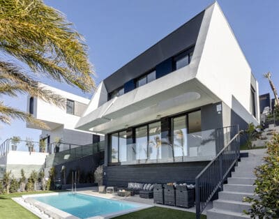 Rent Villa Riera Spain