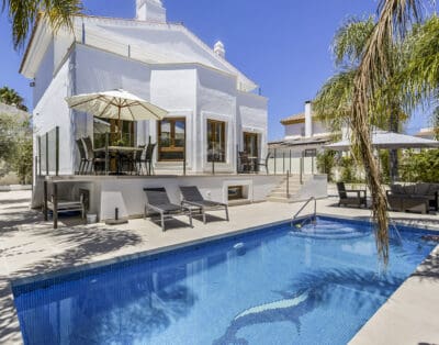 Rent Villa Zaragoza Spain