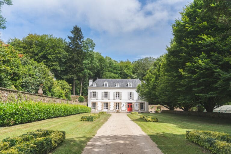 Rent Manoir De La Cote France