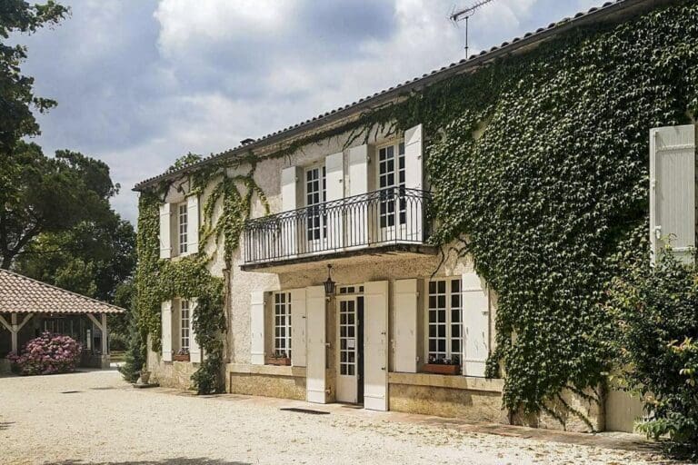 Rent Manoir de Lierre Dordogne