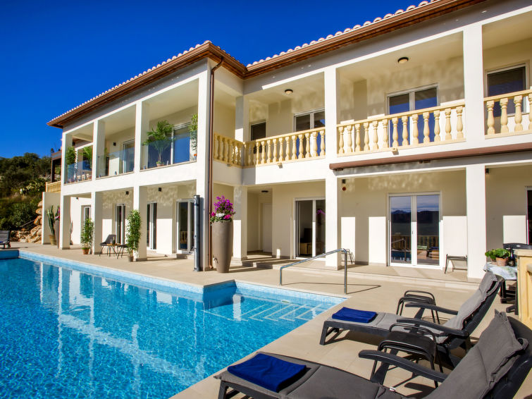 Luxury Villa Cara in Mull Alcalalí – Your Perfect Holiday Retreat