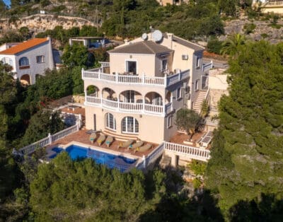 Relaxing Getaway: Stunning Villa for Your Perfect Holiday Retreat