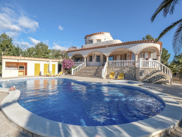 Stunning Villa Luz del Sol: Your Perfect Holiday Retreat