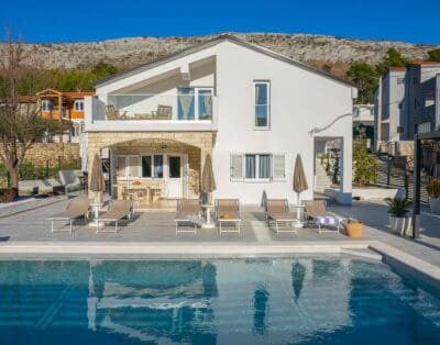 Book Your Dream Zlatini Villa in Croatia Today