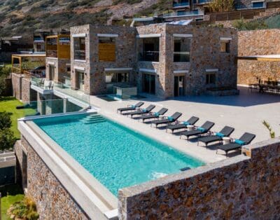 Charming Villa Hislop in Greece: Book Your Dream Getaway