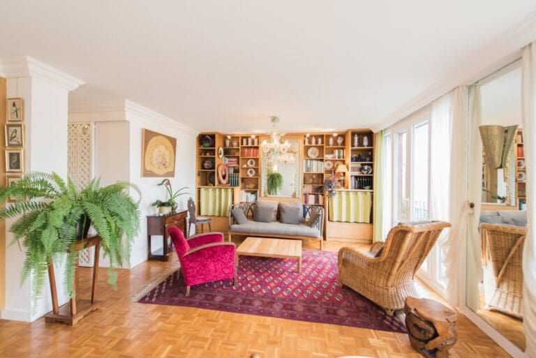 Luxurious Villa Rental in Boulainvilliers, France