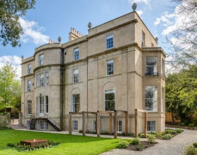 Luxury Holiday Villa Rental at Featherstone Manor UK