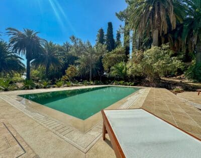 Luxury Villa Latona in Greece: Unforgettable Holiday Rental