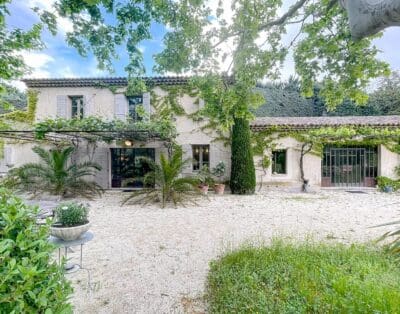 Rent La Prairie Fleurie France