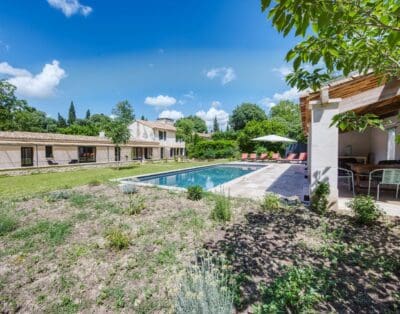 Rent Maison Artistique France