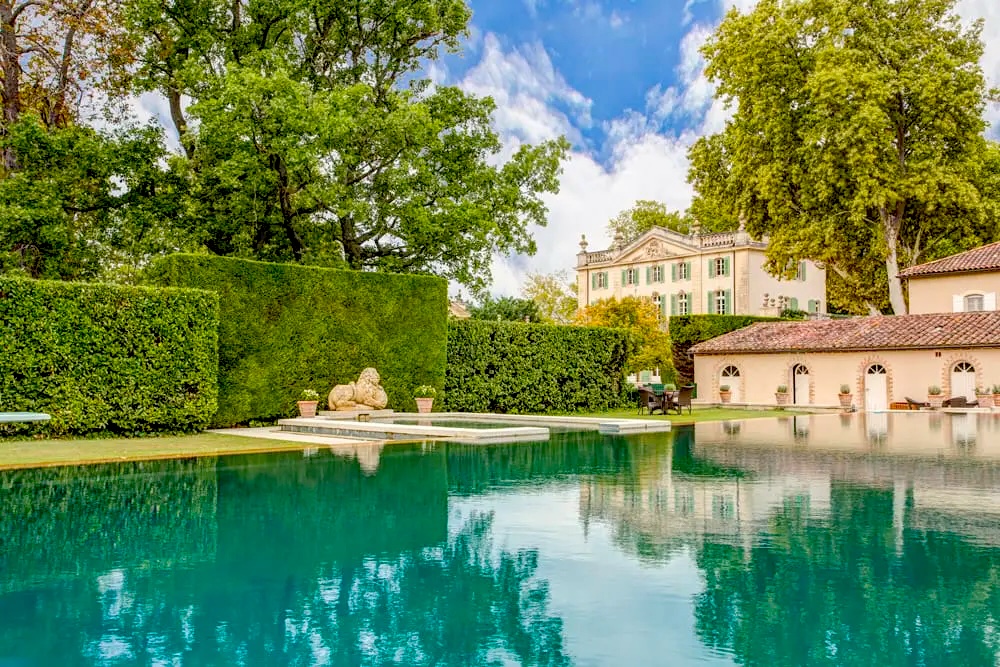 Luxury château rental South East France with private swimming pool — Excellence Luxury Villas