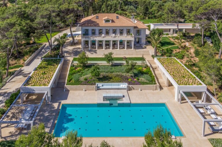 Villa Mansion Beach Front Paradise Rental Alcudia Mallorca