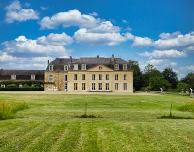 Chateau Pavace Le Mans Luxury Estate & Private 100 Hectare Park near Le Mans Circuit