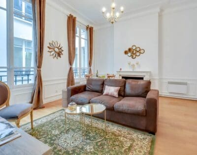 Elegant 1-Bedroom Apartment Near Arc de Triomphe | Central Paris