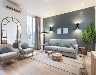 Elegant 3-Bedroom Luxury Apartment in Paris Louvre District | Sleeps 6