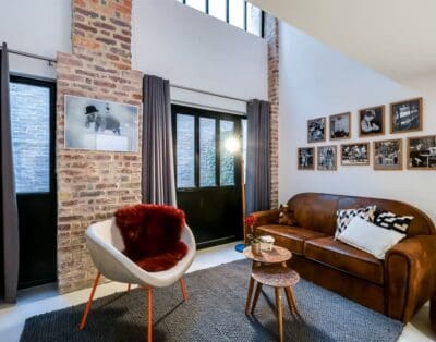 Luxury 2-Bedroom Montmartre Villa | Iconic Paris Location