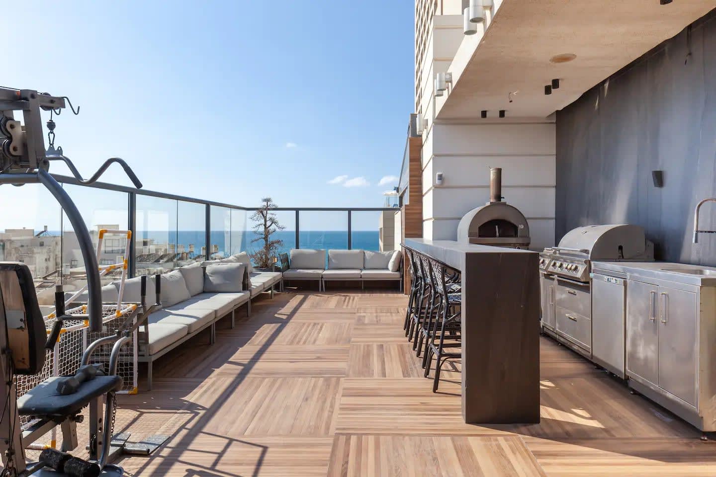 Apartment Khamseen Tel Aviv: Spacious 3-Bedroom Apartment with Sea Views, Tel Aviv