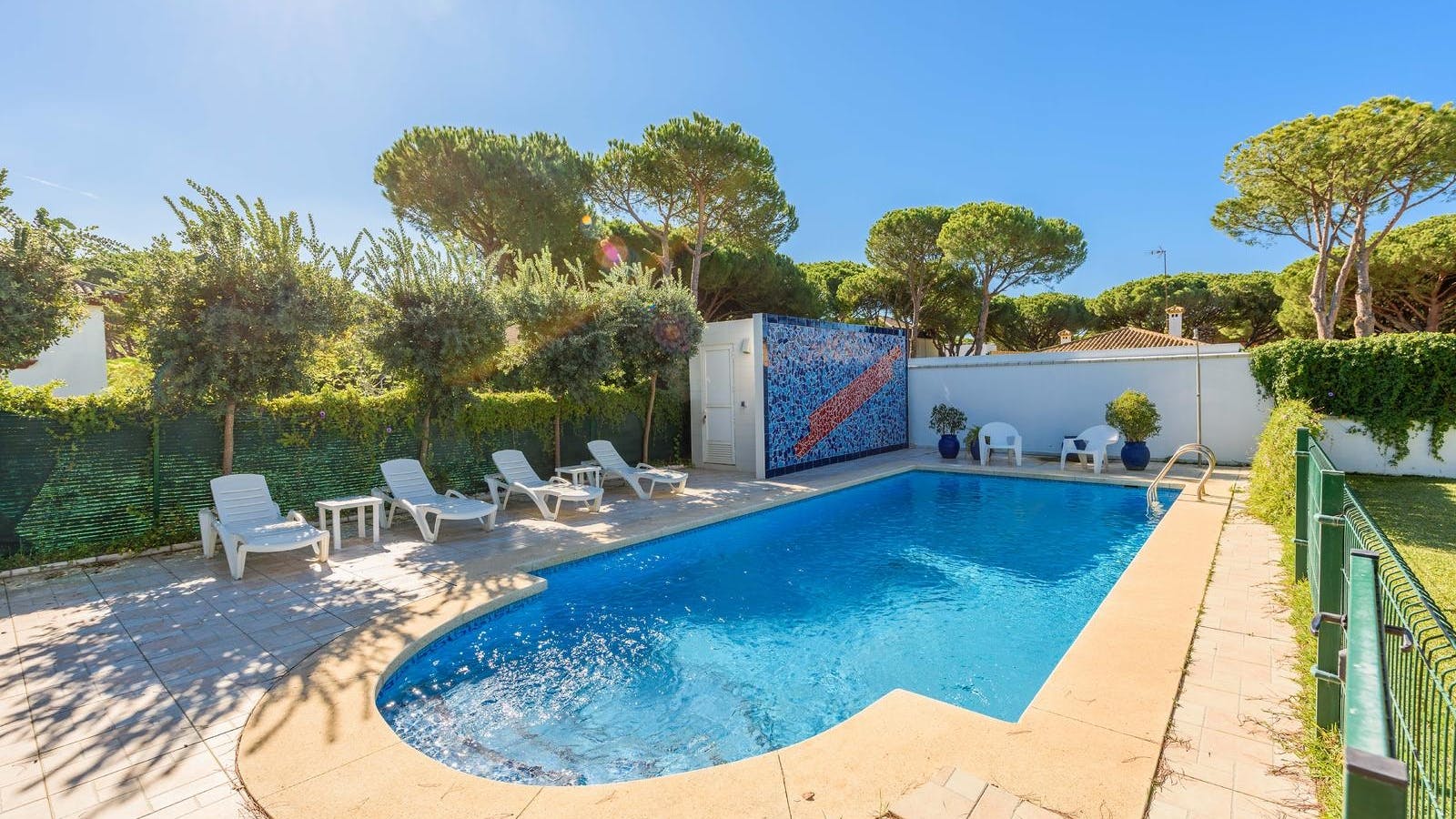 Casa Alcornocales Tarifa: Luxury 4-Bedroom Apartment with Seaview and Pool, Andalusia