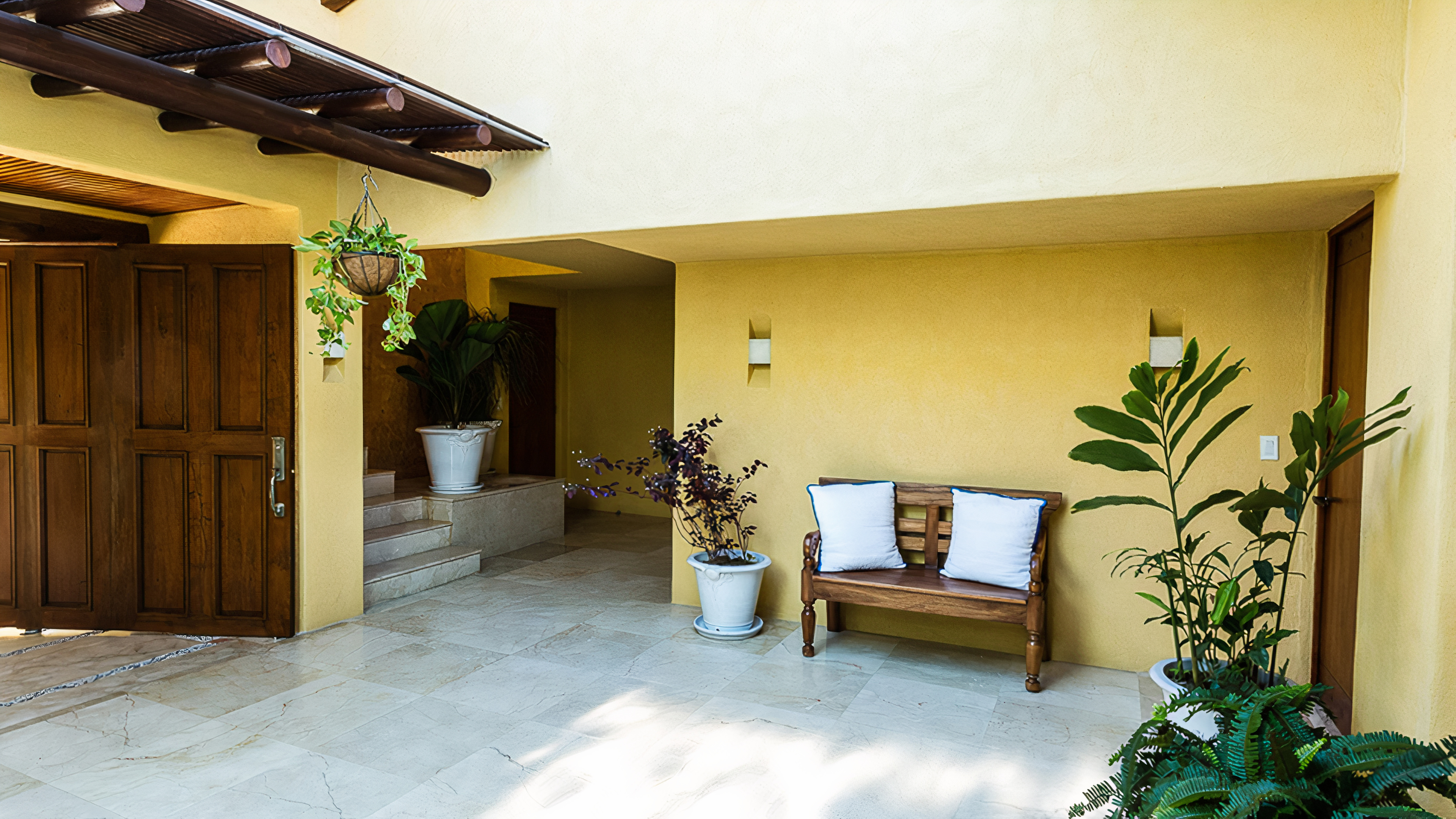 Casa Amatlán Nayarit Puerto Vallarta: Spacious 6-Bedroom Apartment with Private Pool, Puerto Vallarta