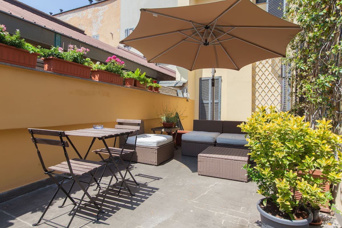 Casa Borromeo Porta Venezia: Spacious 5-Bedroom Apartment with Air Conditioning, Milan