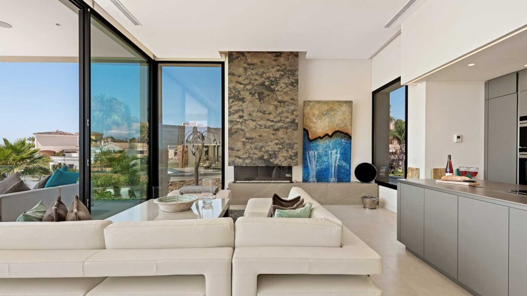 Casa Brisa SanPedro: Luxury 5-Bedroom Apartment with Seaview and Pool, San Pedro de Alcántara