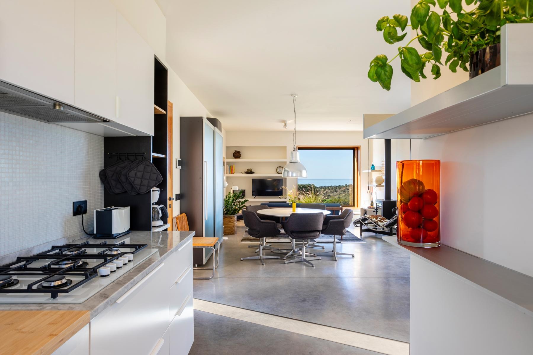 Casa Carrubo Ragusa Ragusa: Elegant 3-Bedroom Apartment with Stunning Seaviews, Ragusa