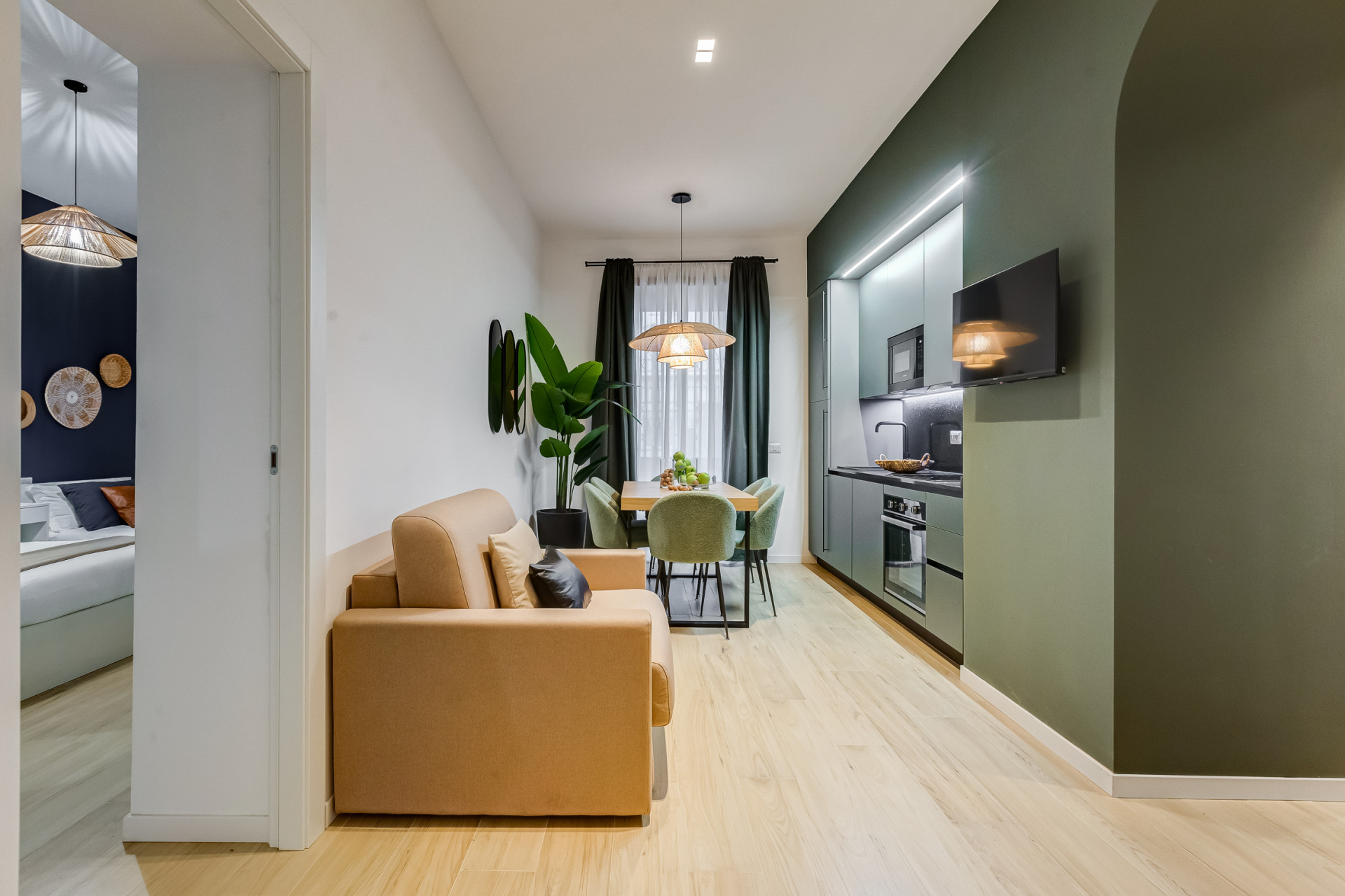 Casa Celio Rome: Charming 3-Bedroom Apartment with Family-Friendly Amenities, Rome