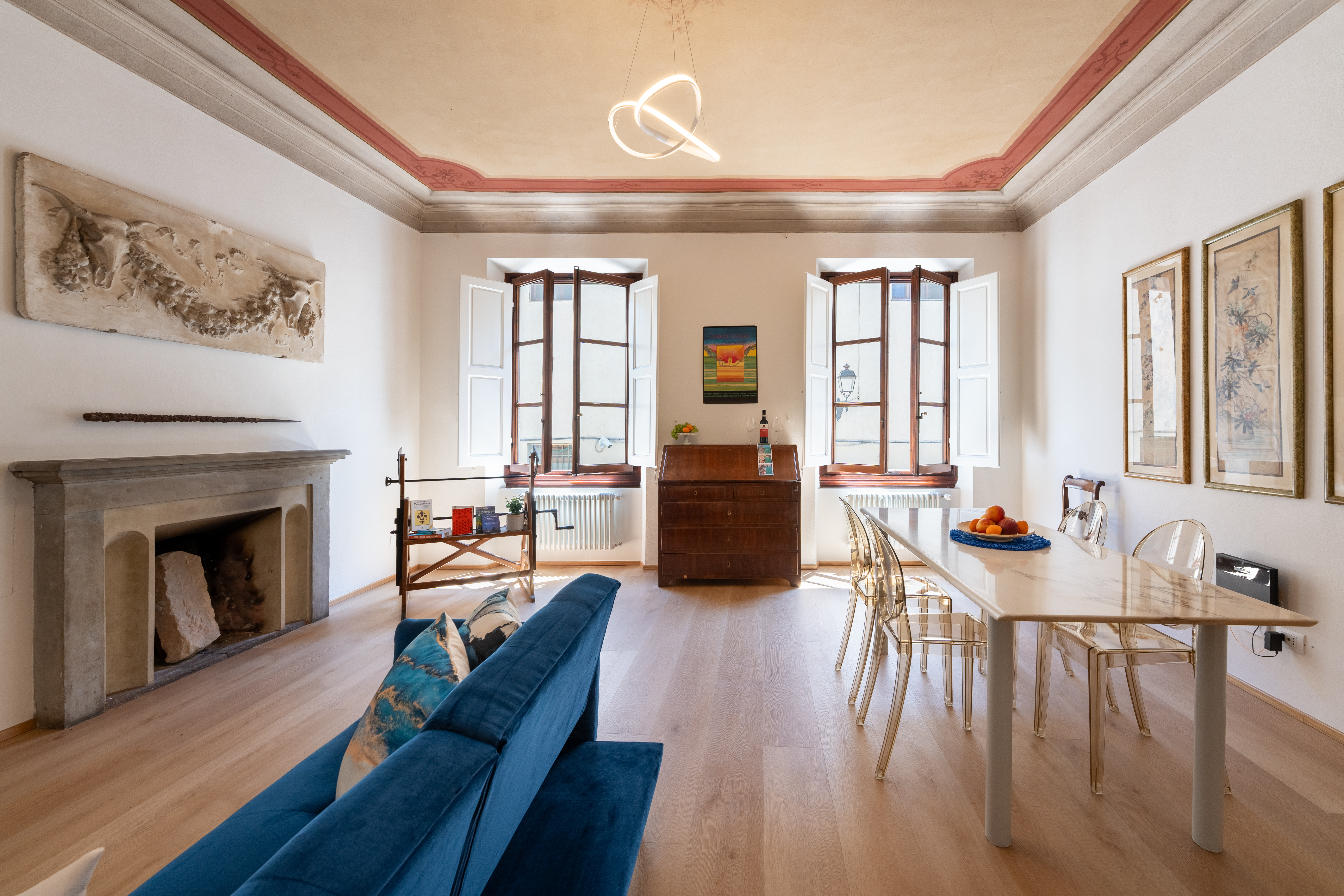 Casa Cenacolo Accademia: Charming 2-Bedroom Apartment with Air-Con in Accademia Florence