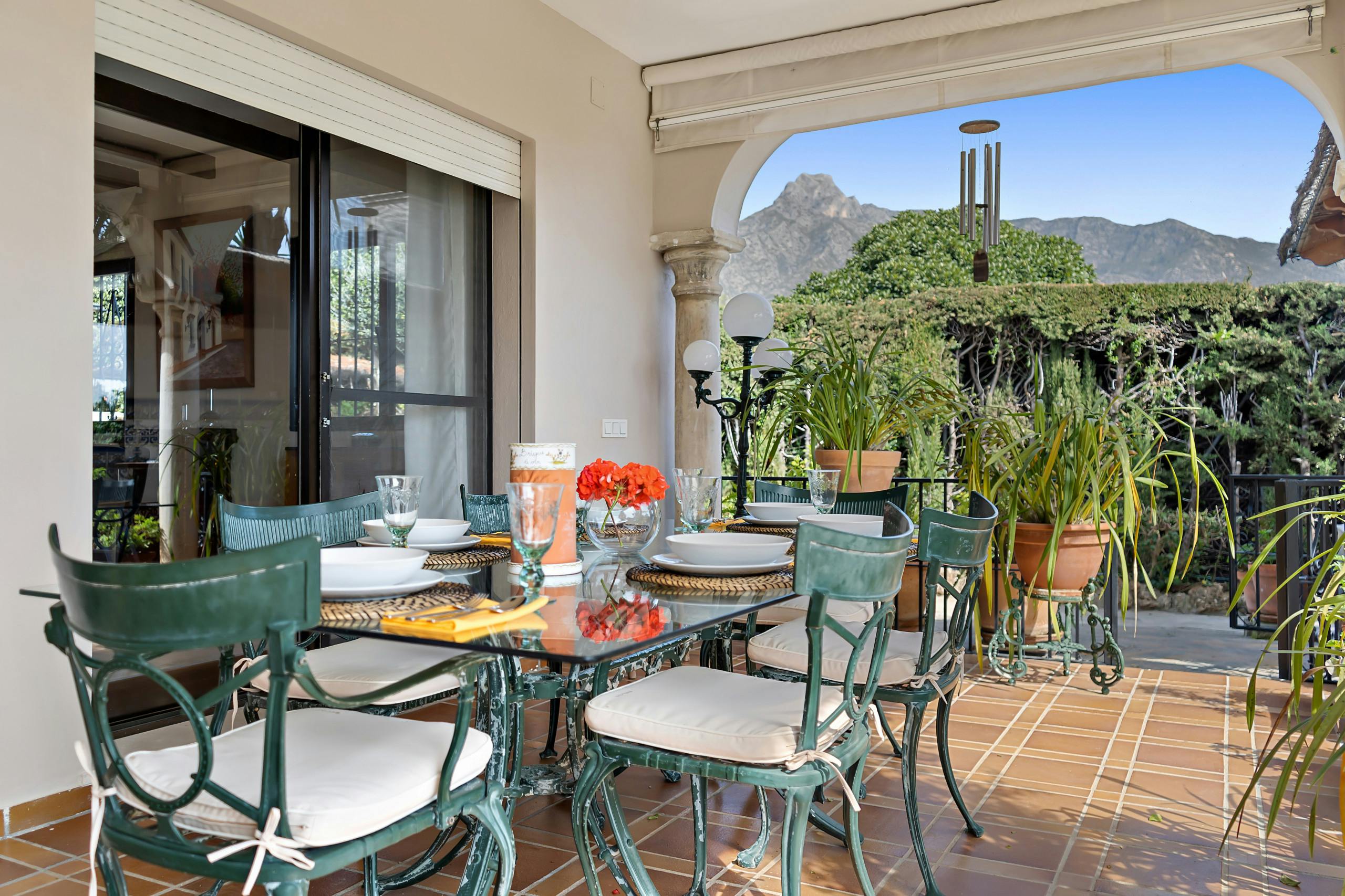 Casa Gibralfaro Marbella: Luxury 5-Bedroom Apartment with Seaviews and Pool, Marbella