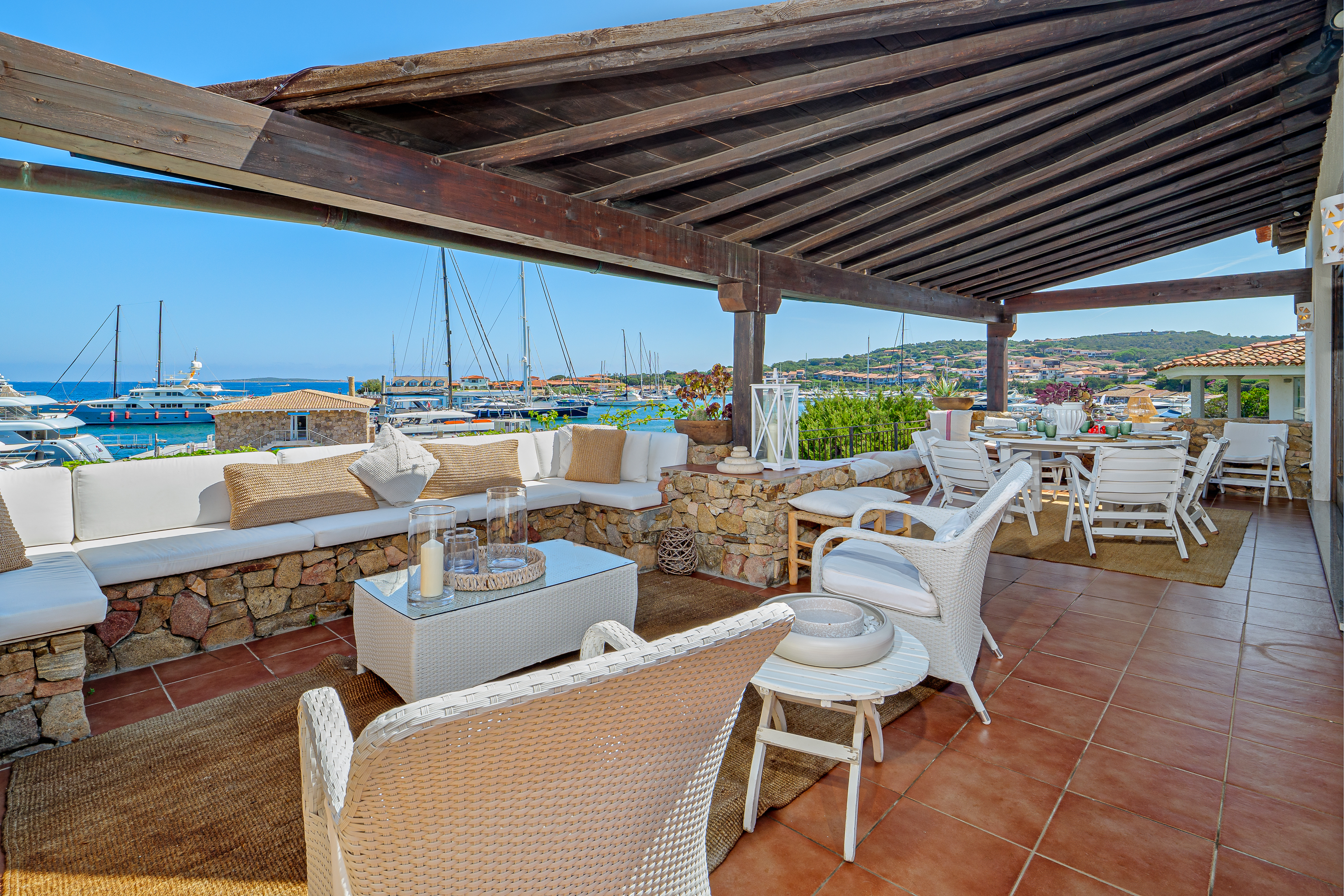 Casa Ginepro Alghero: 3-Bedroom Luxury Apartment with Stunning Views, Sardinia North