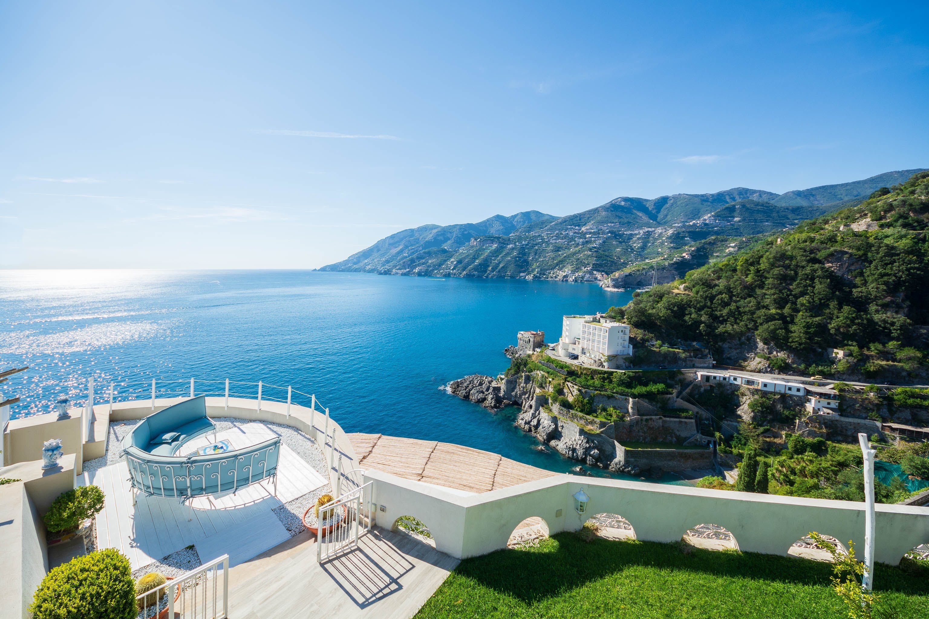 Casa Limoncello Maiori: Luxury 4-Bedroom Apartment with Sea Views and Pool, Amalfi Coast