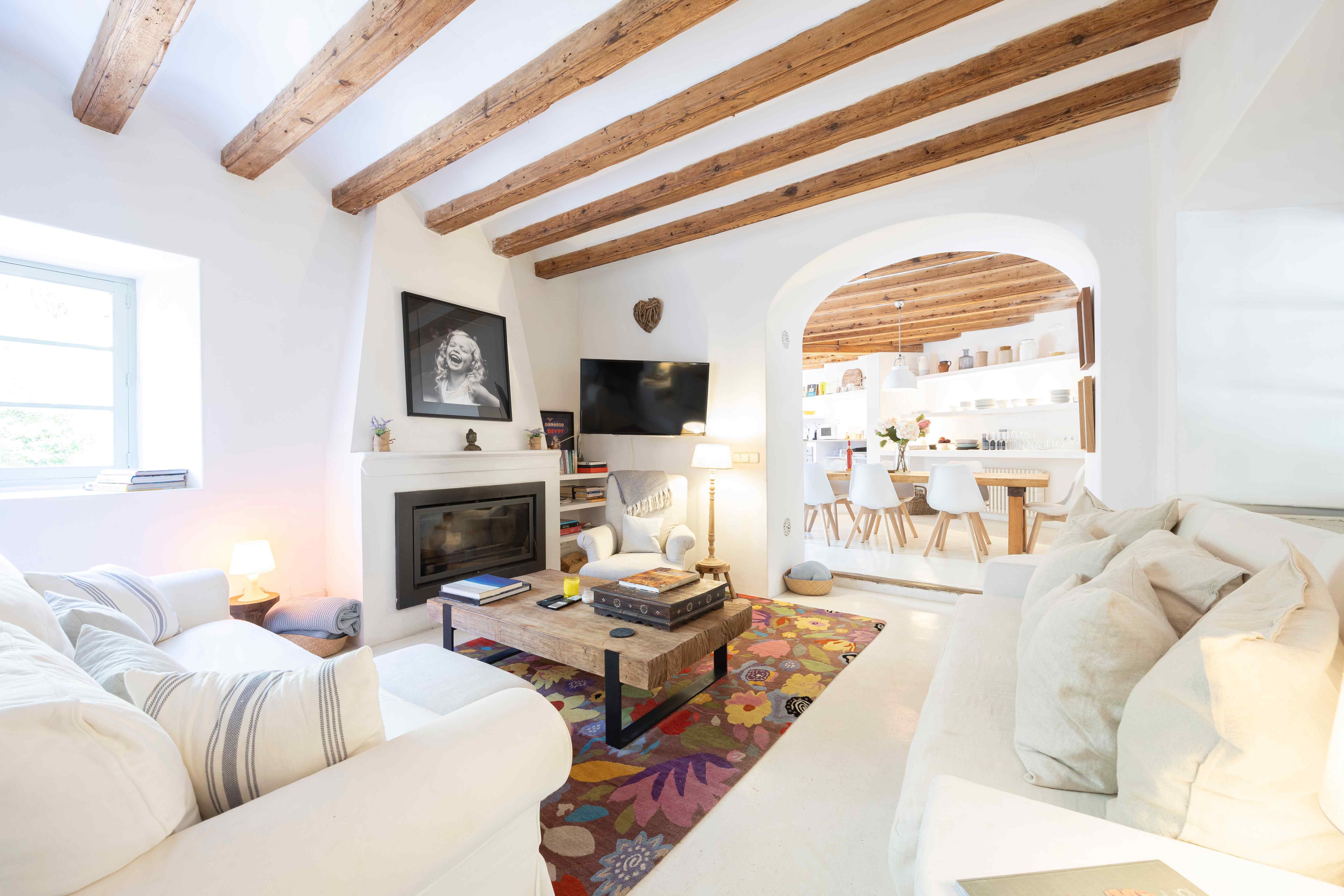 Casa Lluc Deià: Luxury 4-Bedroom Townhouse with Private Pool, Deià