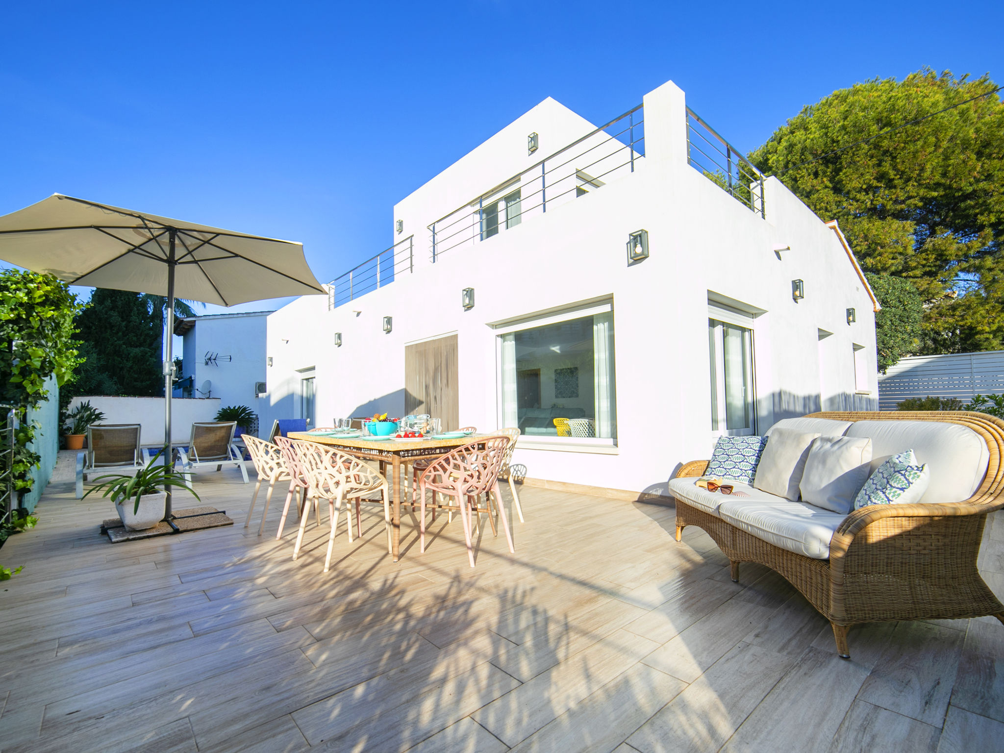 Casa Mariola Calpe: Stunning 4-Bedroom Mediterranean Villa with Private Pool Near Levante Beach