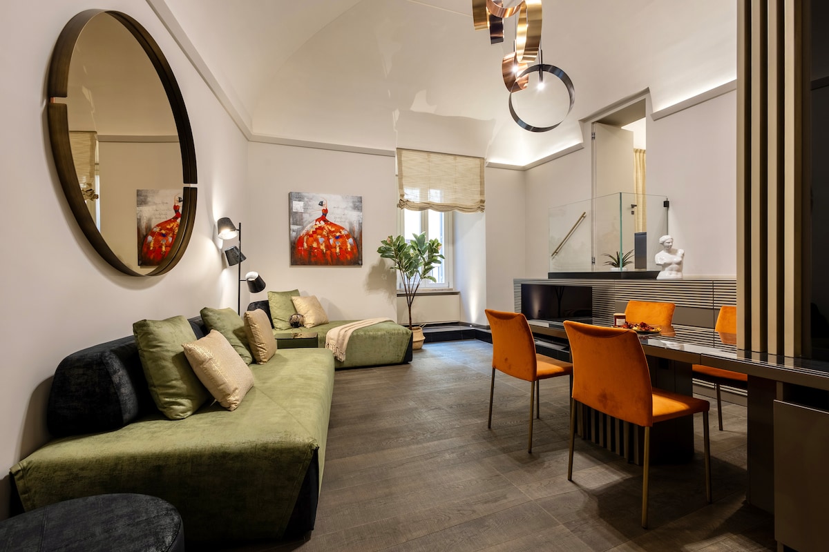 Casa Neronina Trevi: Charming 1-Bedroom Apartment with Air-Con in Trevi Rome