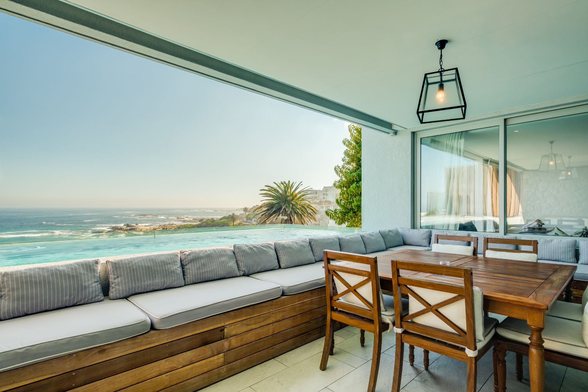 Casa Protea Bakoven Bakoven 2: Luxury 3-Bedroom Apartment with Infinity Pool and Sea View, Bakoven