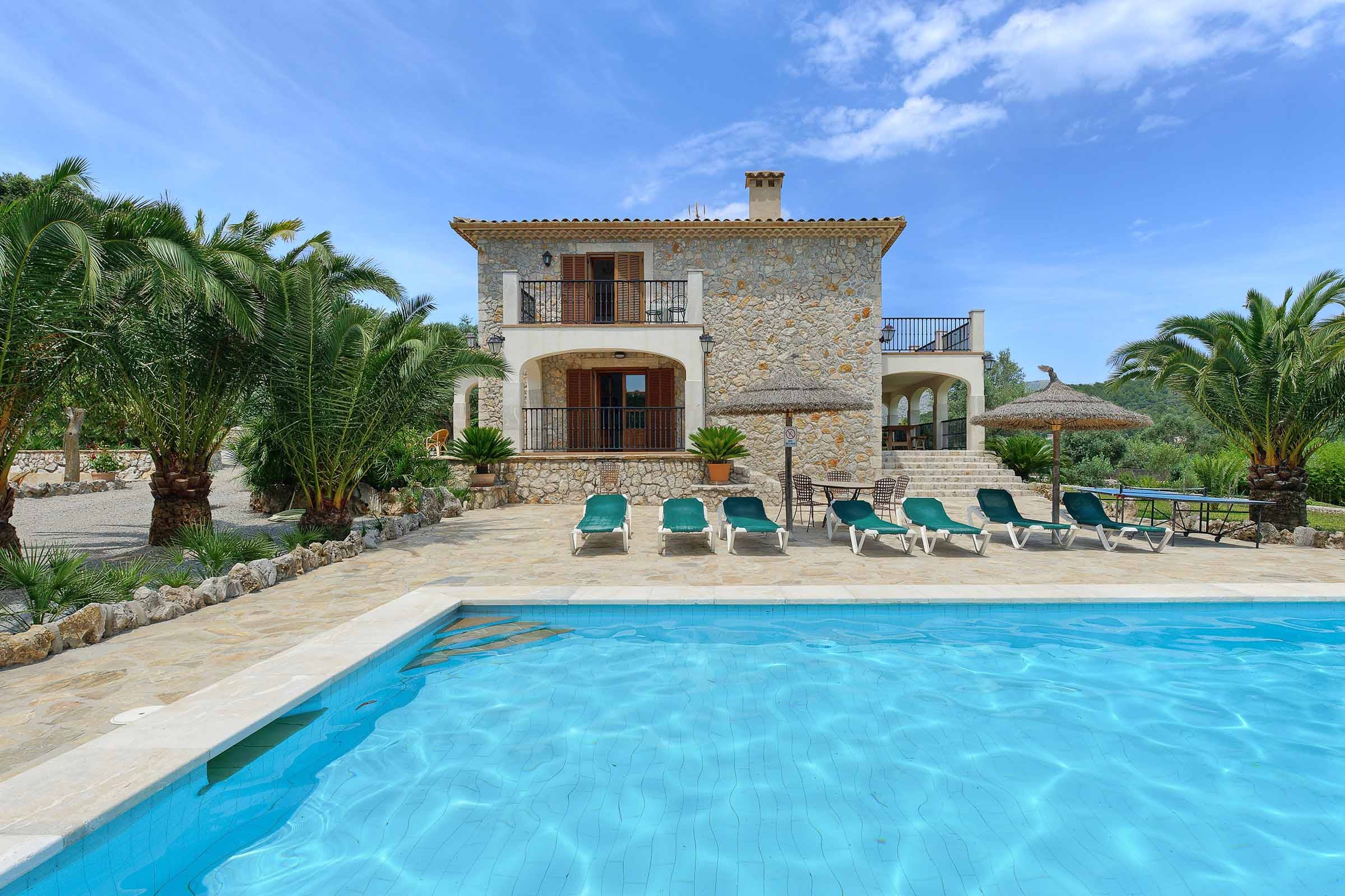 Villa Mestral Cala Pollença: Luxury 4-Bedroom Apartment with Seaview and Pool, Pollença