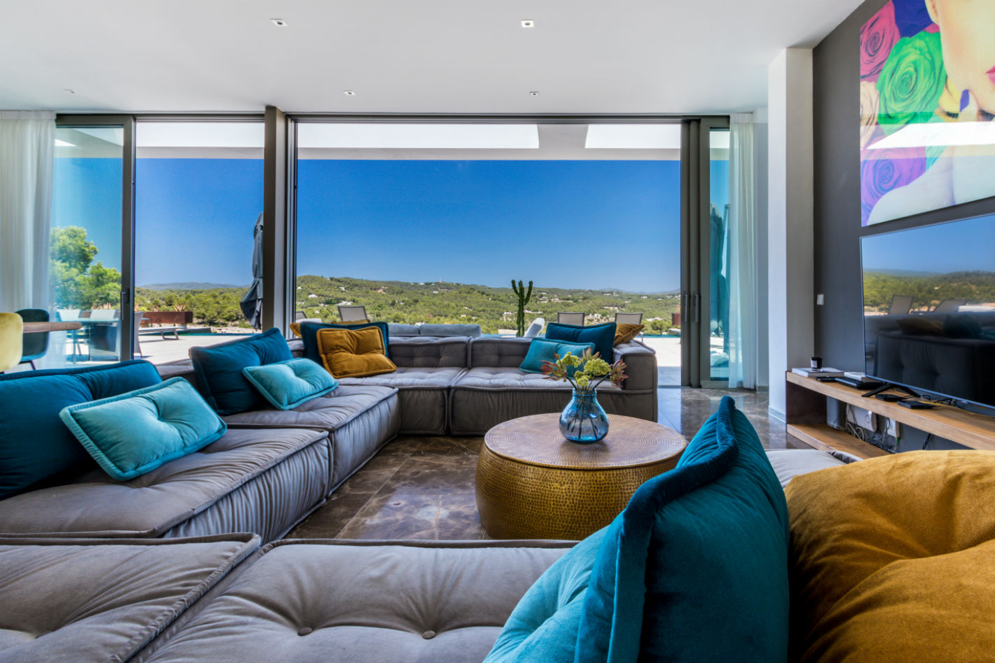 Casa Sabina Talamanca Talamanca 5: Spacious 5-Bedroom Luxury Apartment with Infinity Pool, Talamanca