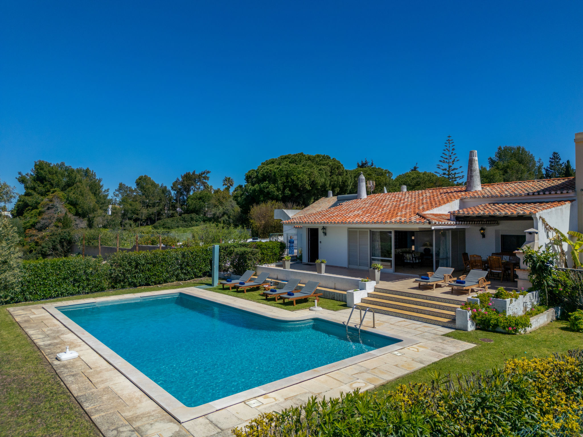 Casa Sesmarias Albufeira: Elegant 3-Bedroom Villa with Private Pool and Stunning Sea Views Near Albufeira Beach