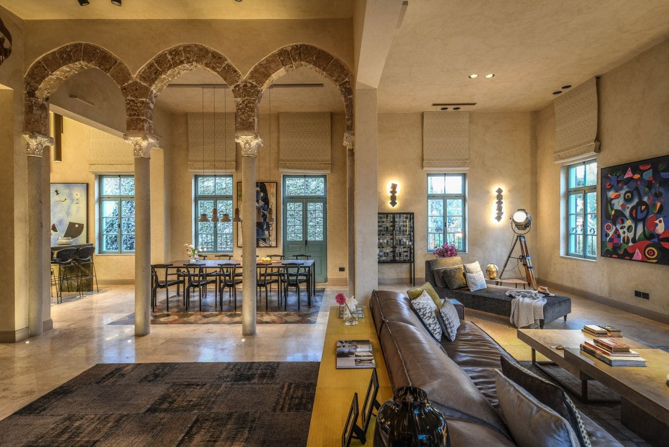 Casa Shabazi Jaffa: Spacious 3-Bedroom Apartment with Sea Views, Old Jaffa