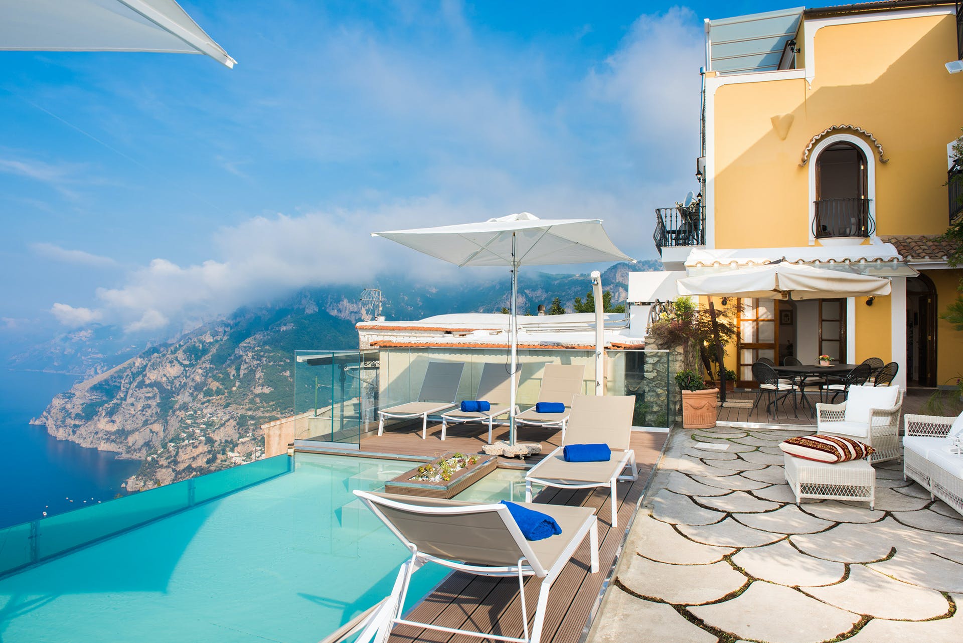 Casa Sirio Positano: Spacious 5-Bedroom Apartment with Sea Views and Pool, Positano