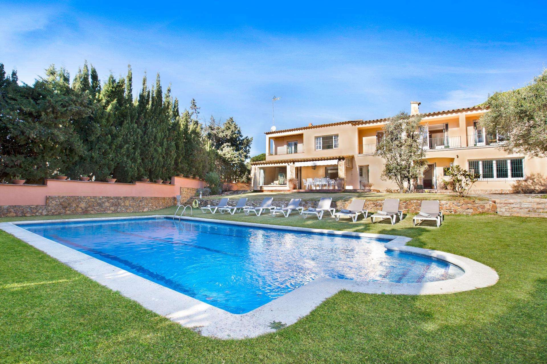 Casa Tamariu Llafranc: Exceptional 4-Bedroom Luxury Villa with Seaview and Pool, Llafranc